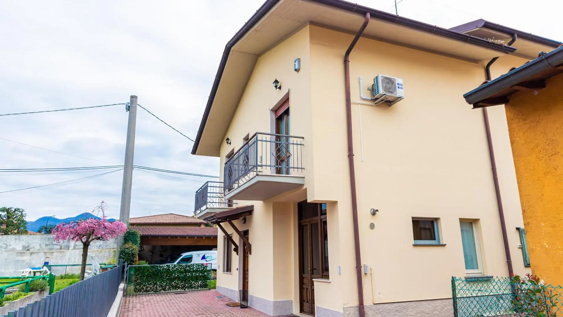Casa Vacanza Anna Maria Clusane Apartamento